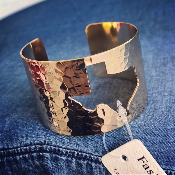 Jewelry - Texas Cuff Bracelet